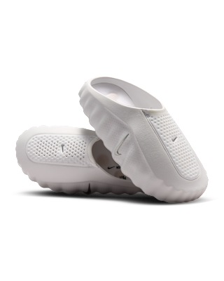 Nike Mind 001 Mules ホワイト Nike Mind 001 Women's Pregame Mules. Nike.com